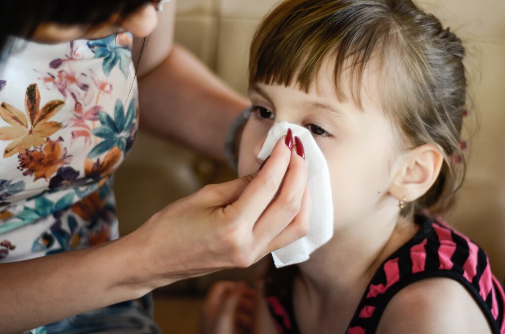 child with seasonal allergies